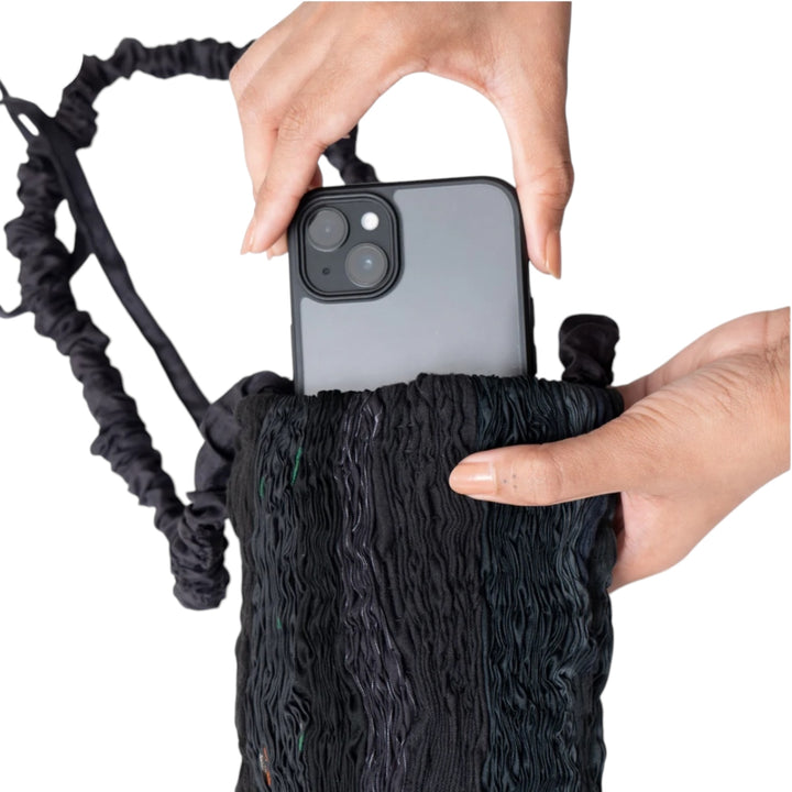 PLEATED PHONE BAG