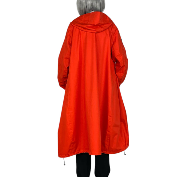 HOODED WATERPROOF COAT