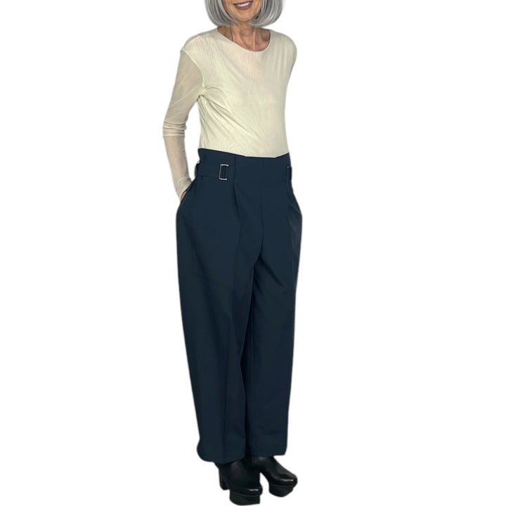 FLAT TUCK STRAIGHT PANT