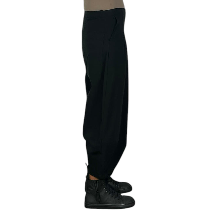 SOLID CURVED LEG PANT