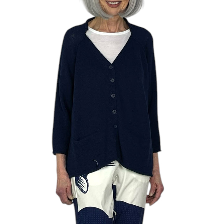 3/4 SLEEVE V-NECK CARDIGAN