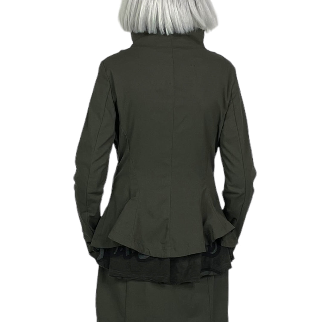 SEAMED FRONT FITTED JACKET