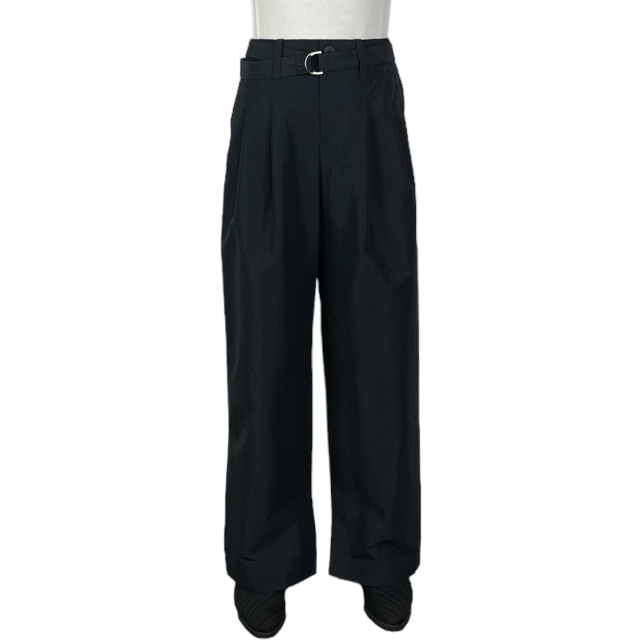 Women - Pants – MIO