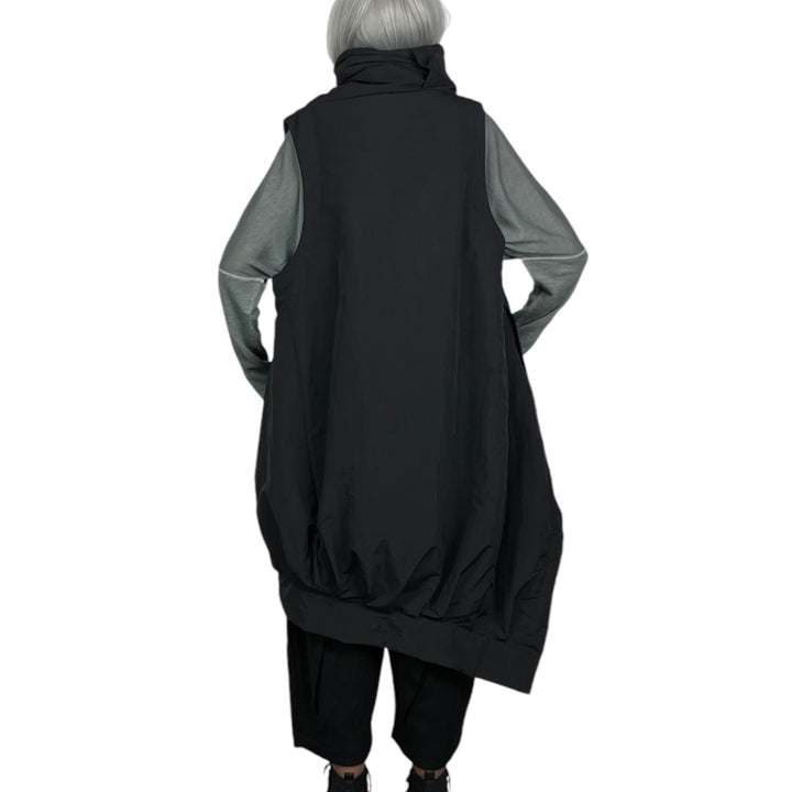 ASYMMETRIC PUFFER VEST