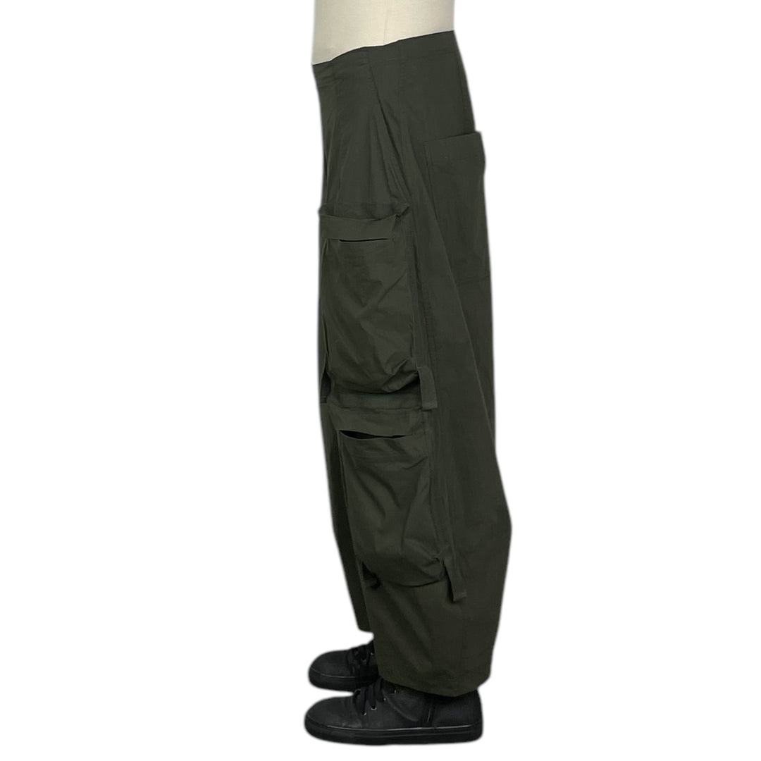 CURVED LEG CARGO TROUSER