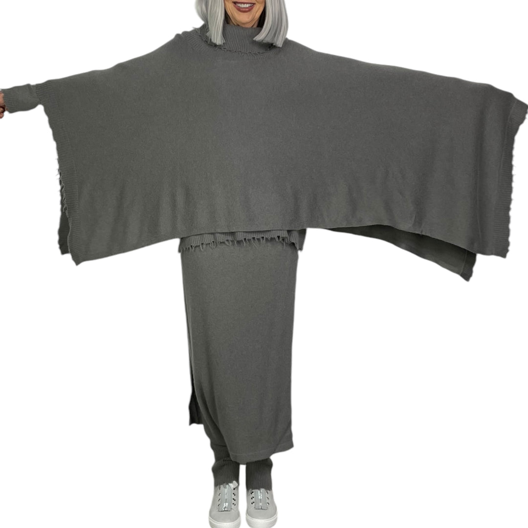 ASYMMETRIC COWL PONCHO